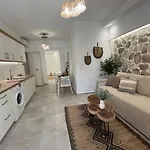 Апартаменты Aleria Naxos City